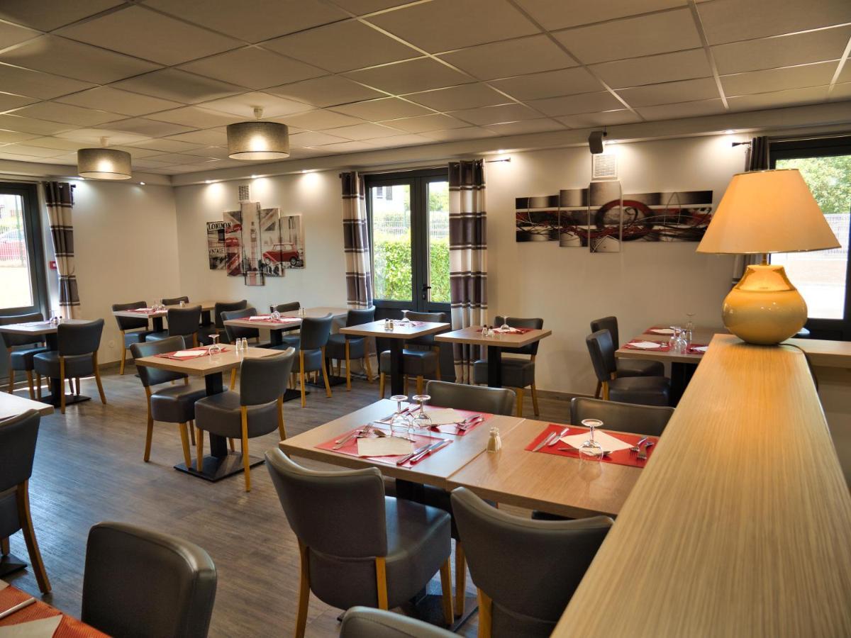 Contact Hotel Restaurant La Chaumiere Entre Orgeval Et Flins A13 Sortie 8 Les Mureaux Luaran gambar